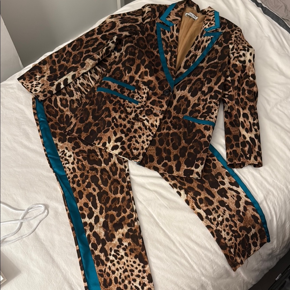 Stunning Leopard Italian suit never worn